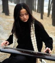 新竹市古琴演奏家（巫娜）的演奏特点与风格